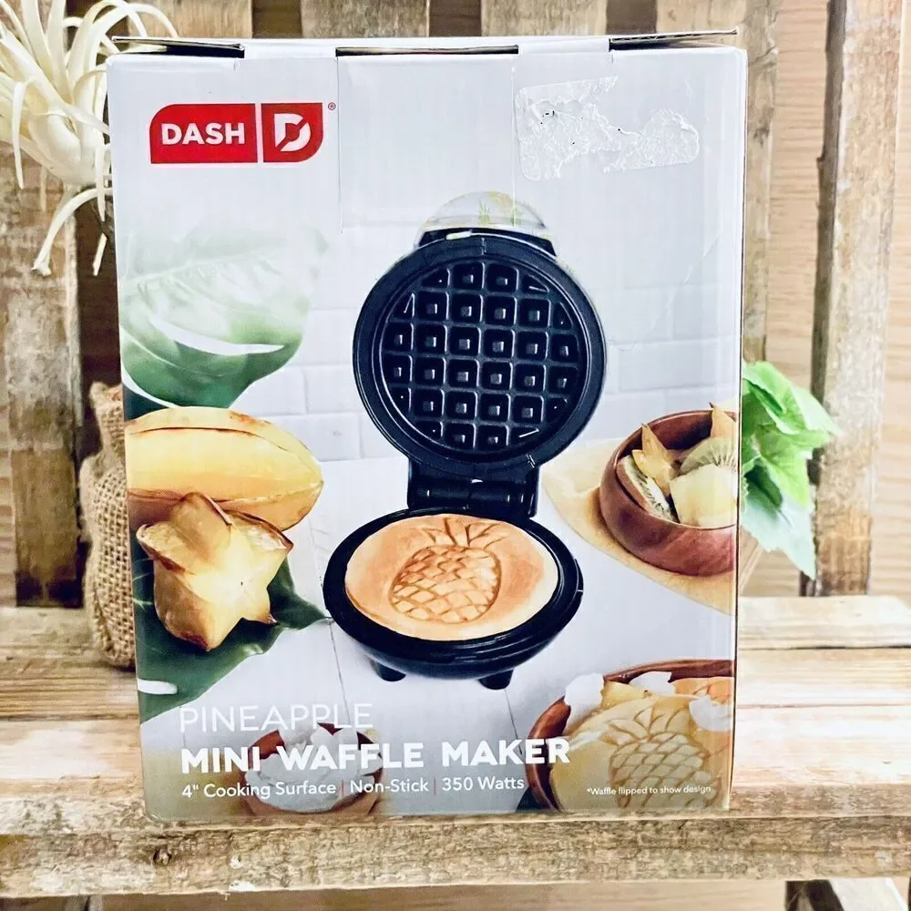 NWT in Box Gorgeous Dash White Yellow Pineapple Mini Waffle Maker w/Recipe Book